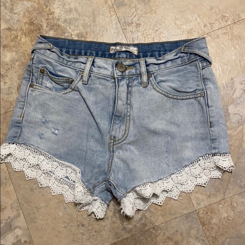 Free people jean shorts size 25